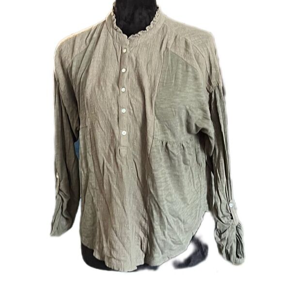 Lucky brand women’s size XS, long sleeve top with buttons - Picture 1 of 4